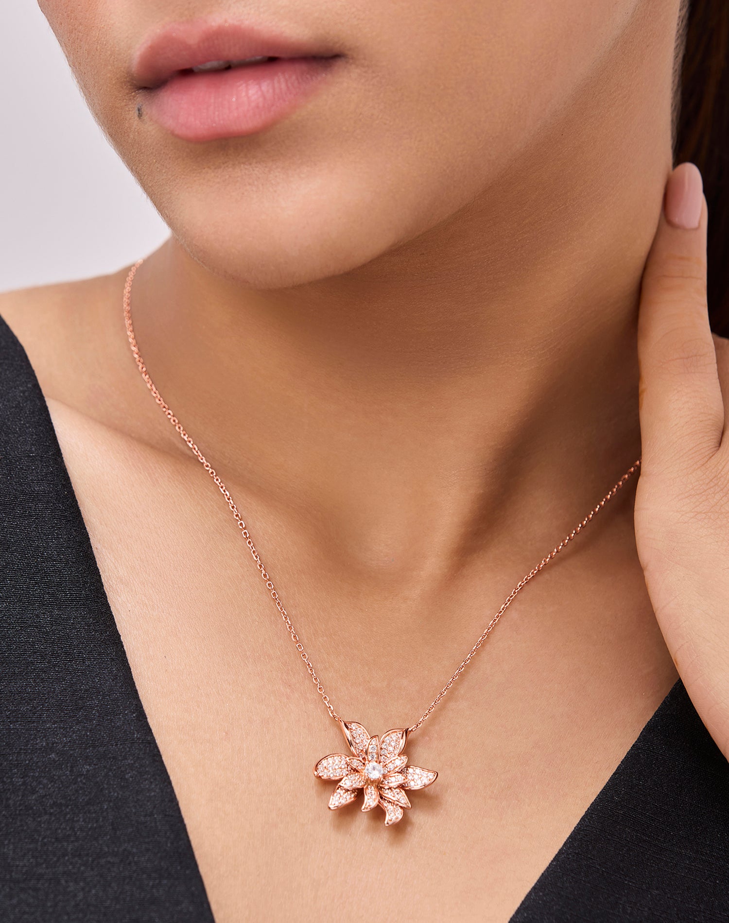 Rose Fleur Pendant Chain