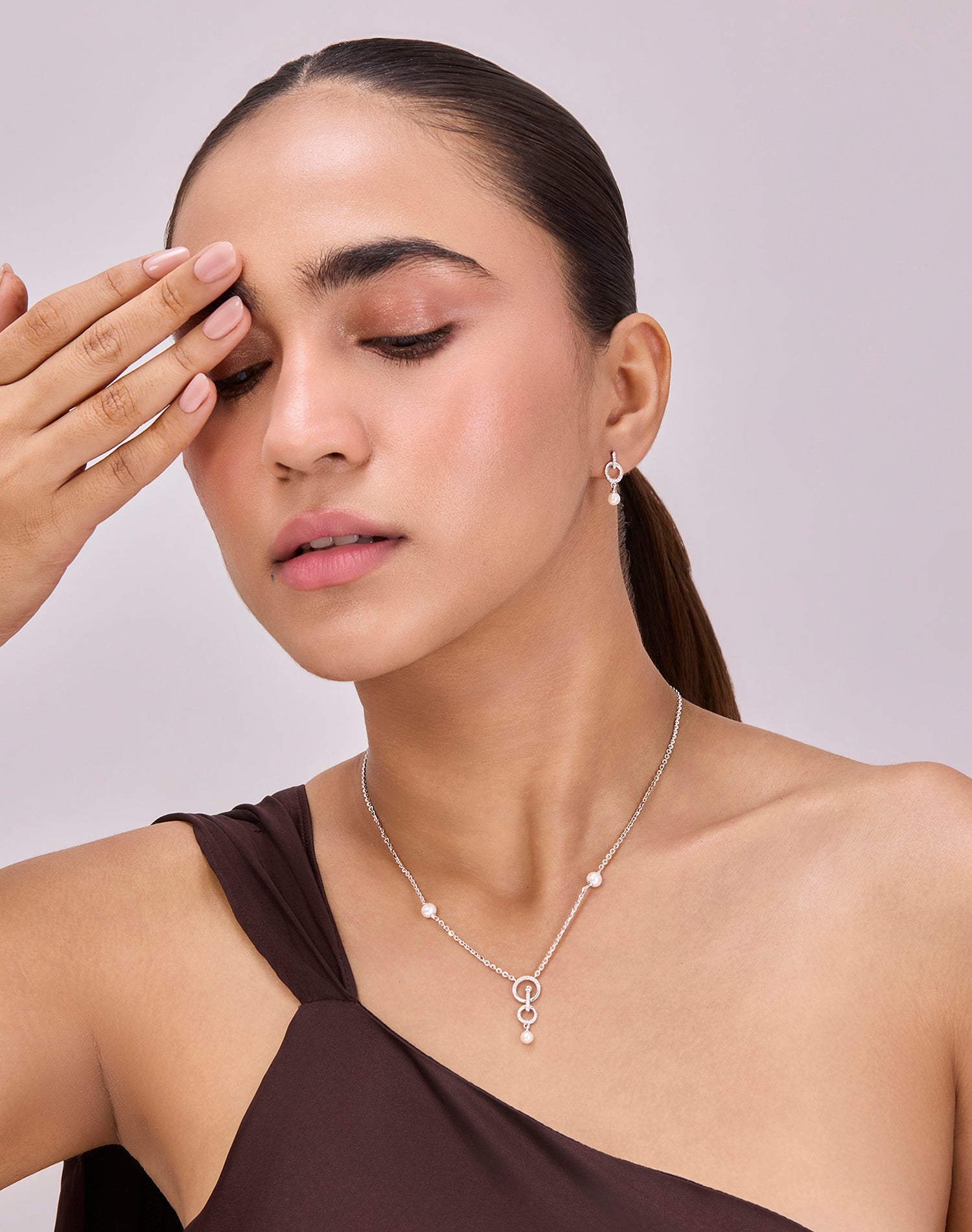 Silver Halo Glow Pearl Earrings