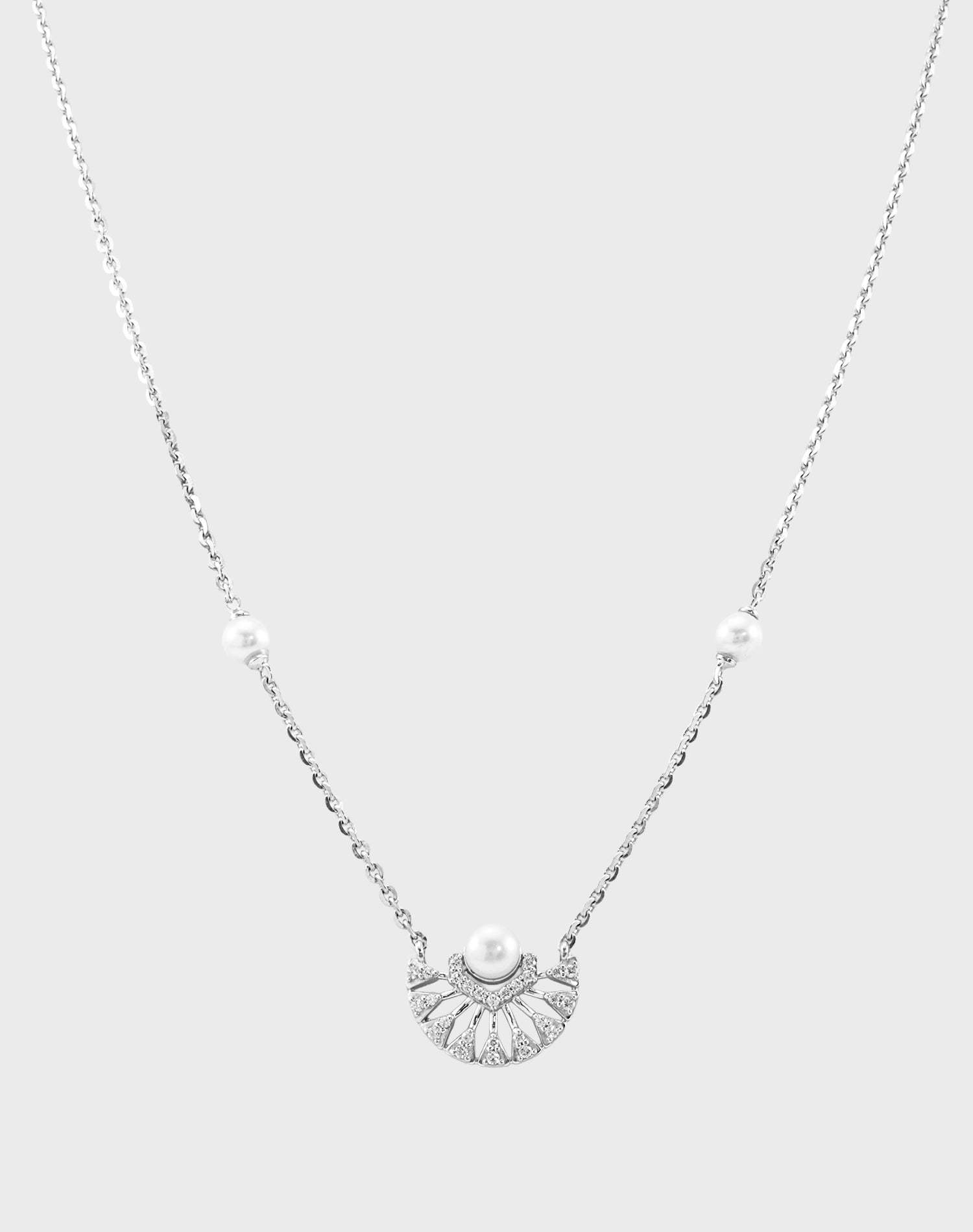 Silver Sunburst Pearl Pendant Chain