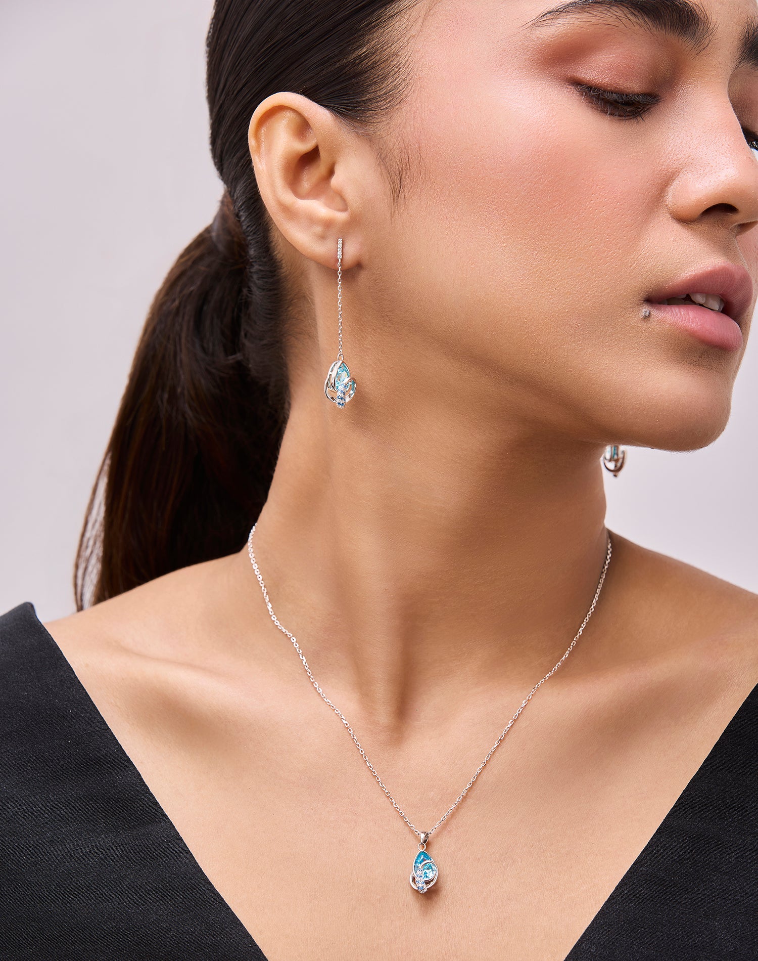 Silver Aqua Veil Earrings