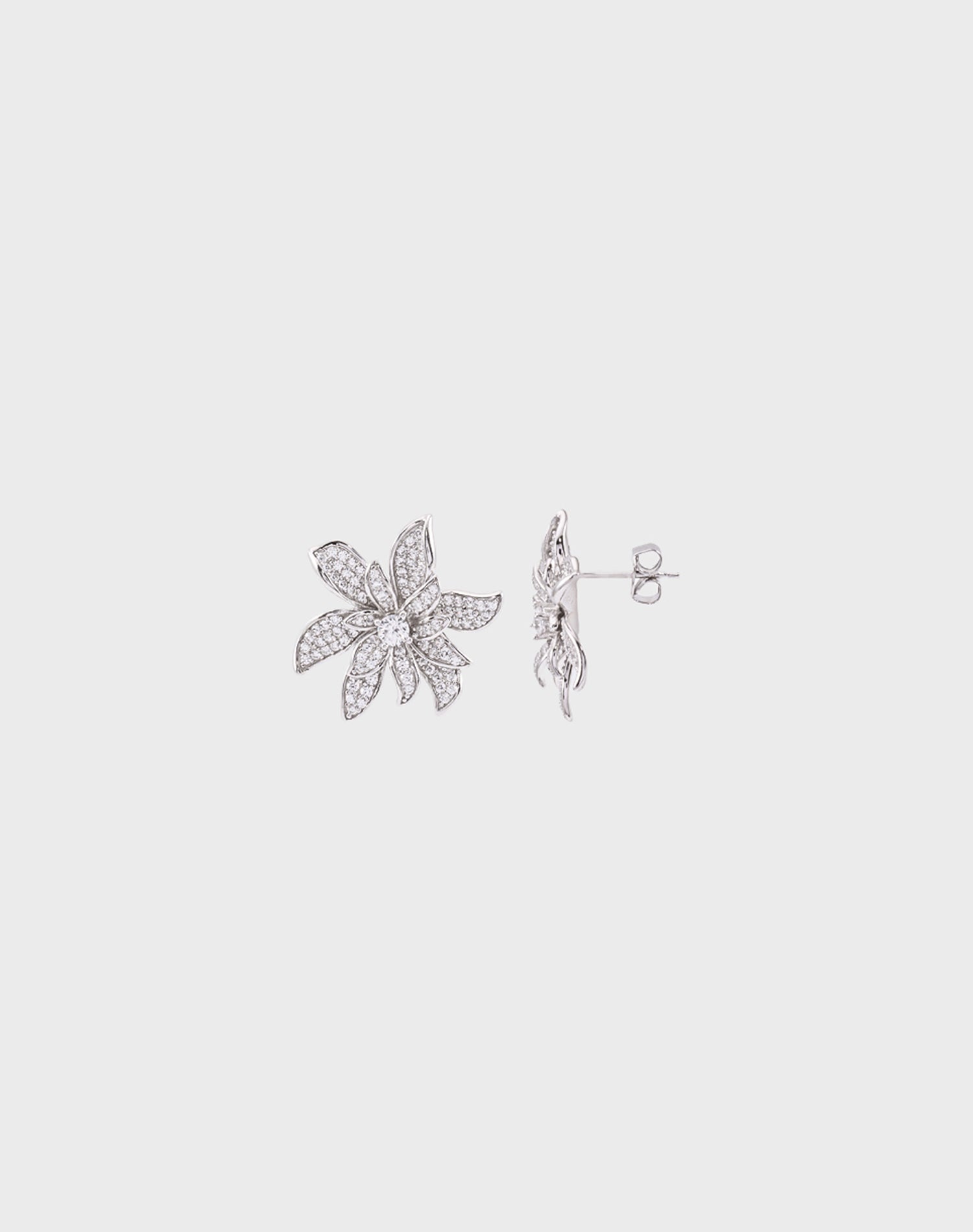 Silver Fleur Earrings
