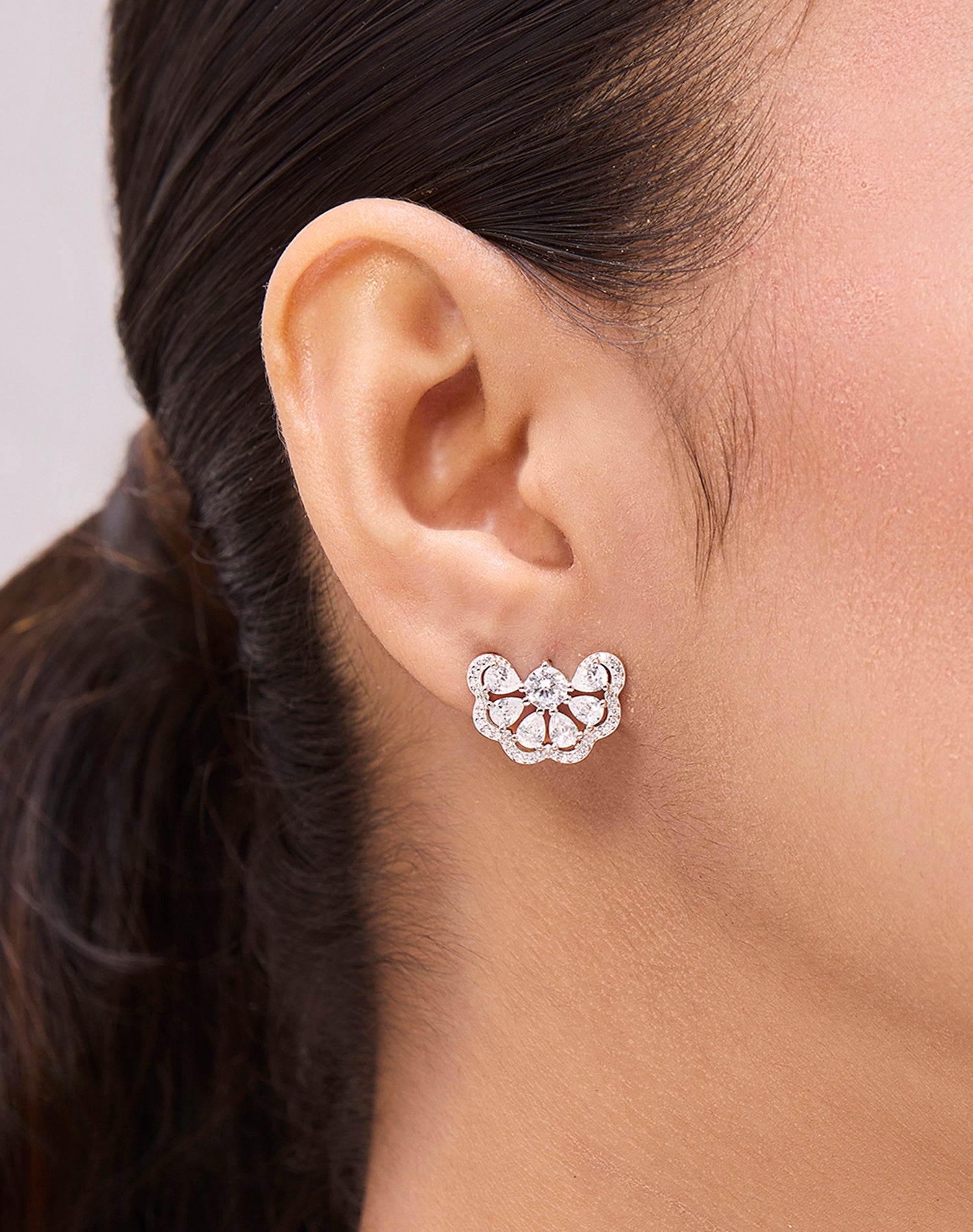 Silver Luminous Cluster Earring