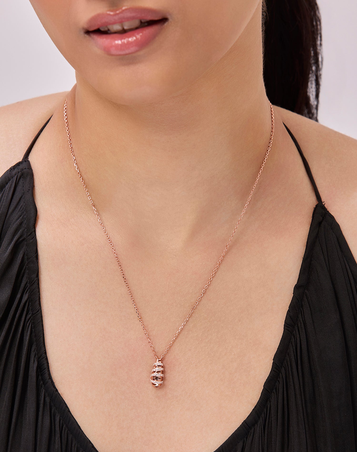 Rose Droplet Pendant Chain