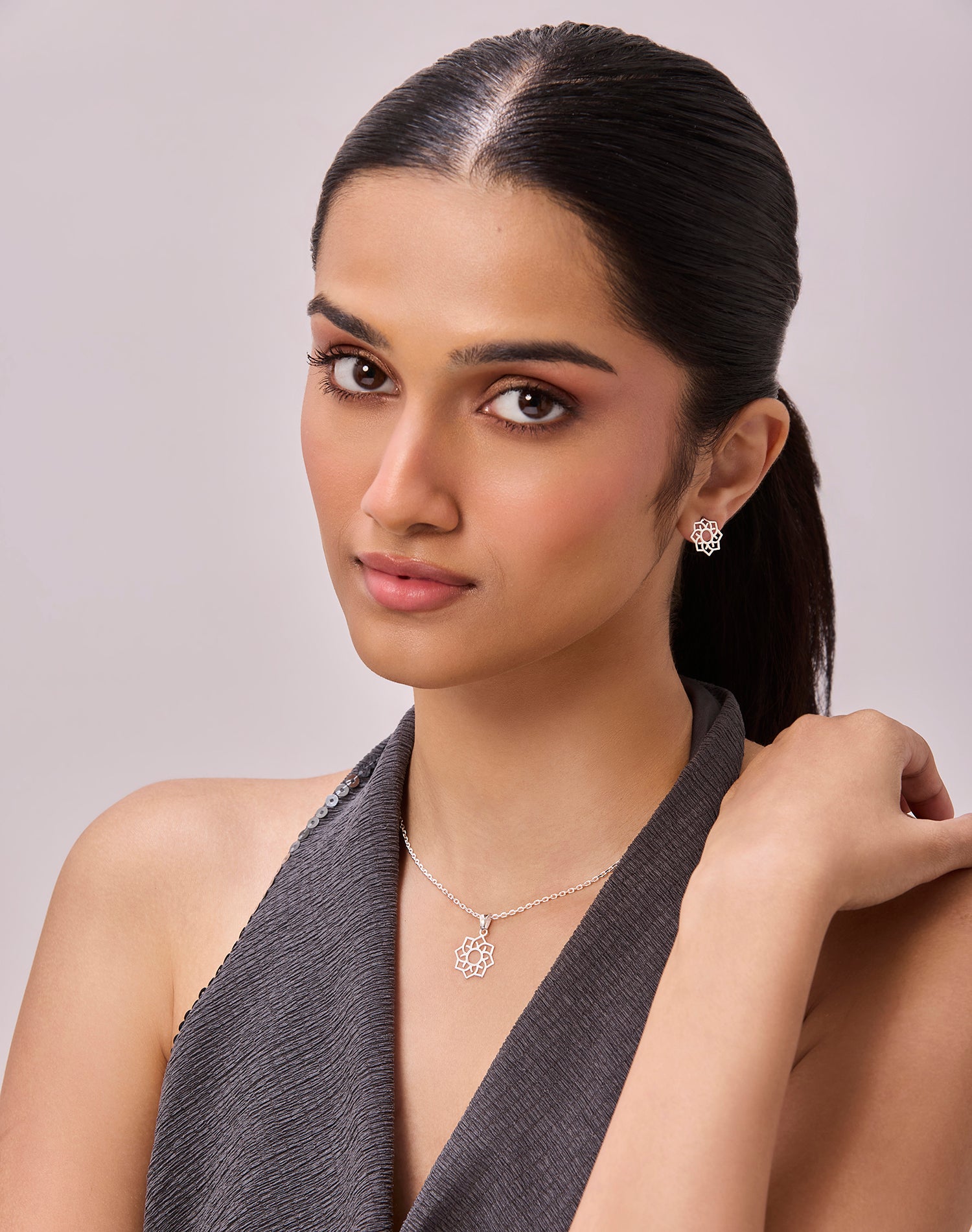 Silver Geo Bloom Pendant Set