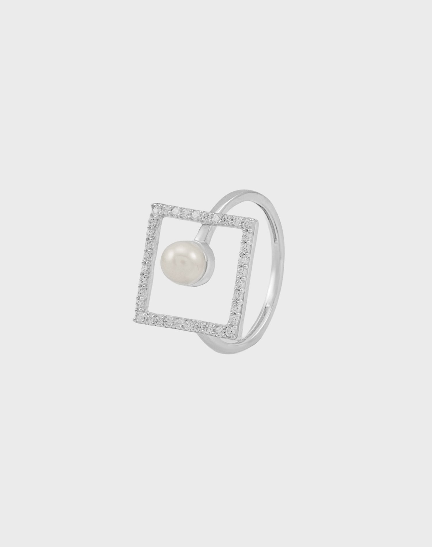 Silver Frame Pearl Ring