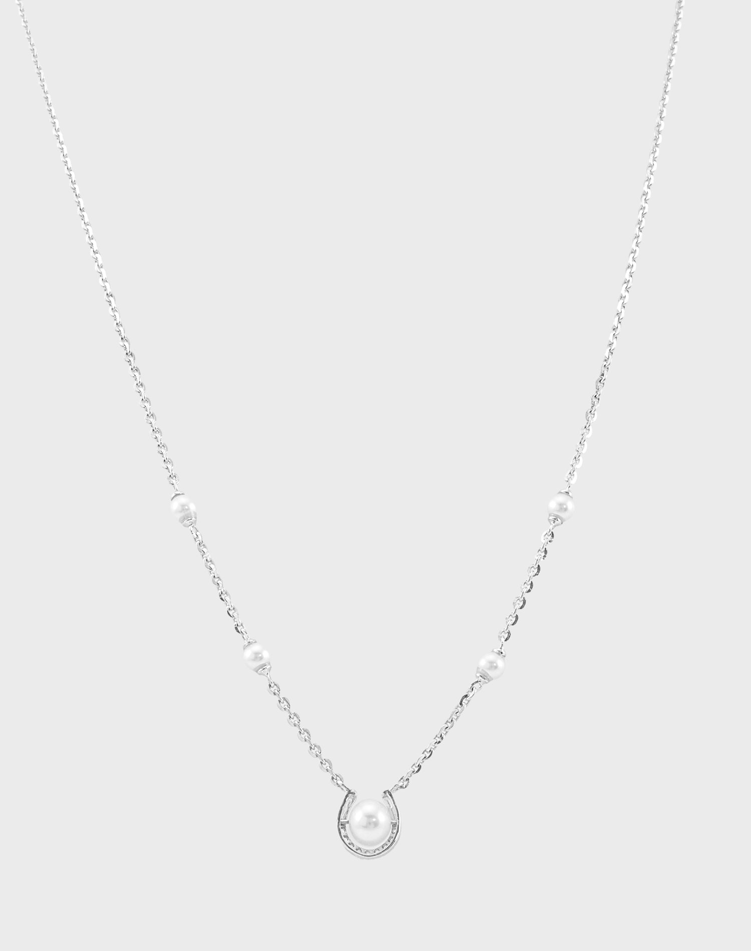 Silver Horseshoe Pearl Pendant chain