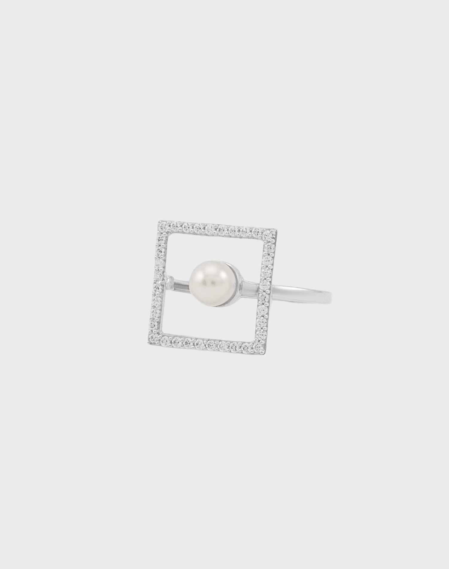 Silver Frame Pearl Ring